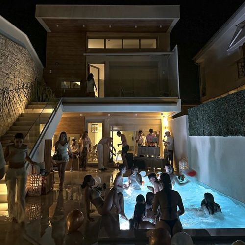 ILOVEITILOVEITILOVEIT (Tech House)
