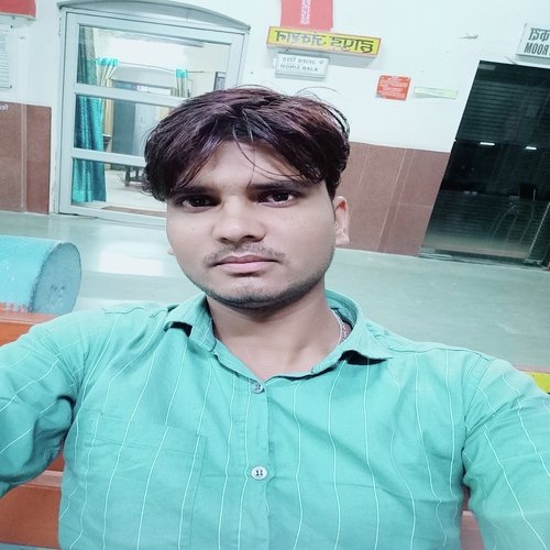 Janu m kayi khubhi
