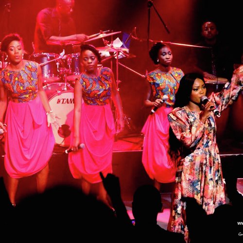 Ba Kombo Ebele (feat. Michel Bakenda)