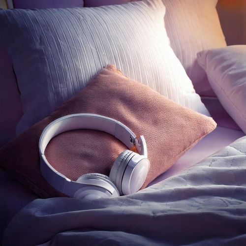 Gentle Nights: Sleep Music Melodies