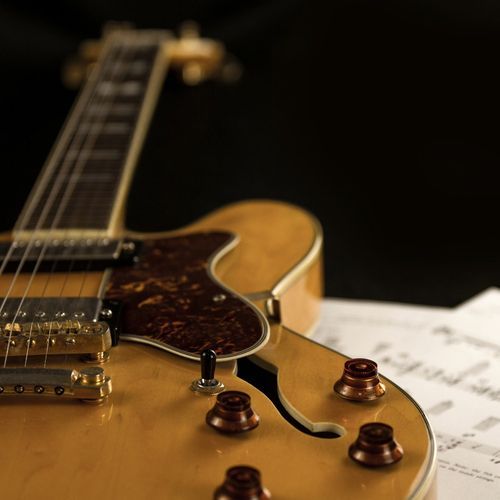 Guitar Music: Serenades of Calm
