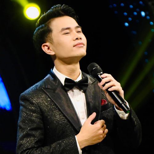 Biển Quỳnh cover art