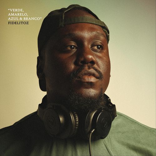 Verde, Amarelo, Azul & Branco