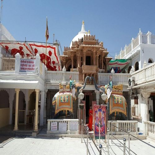 Darshan de do nakoda sarkar