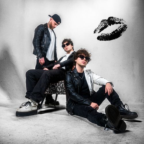 Black Lipstick Magic