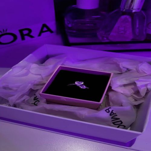 Pandorǎ