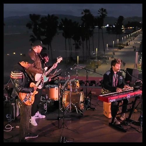 Live at the Venice Beach Penthouse