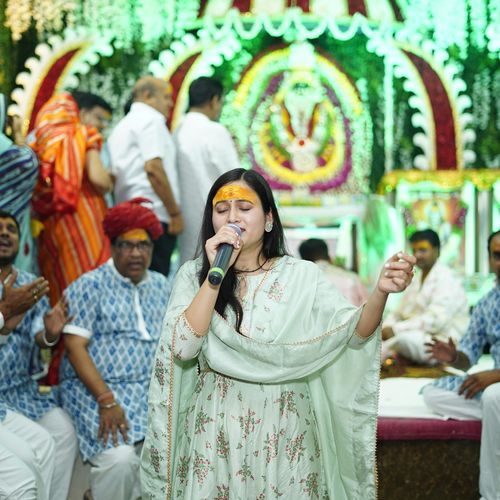Ab Toh Daras Do Sawariya