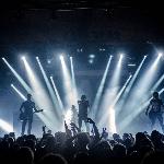 The Tossing Archipelago