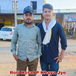 Roti Hotal P Khaya Jyo