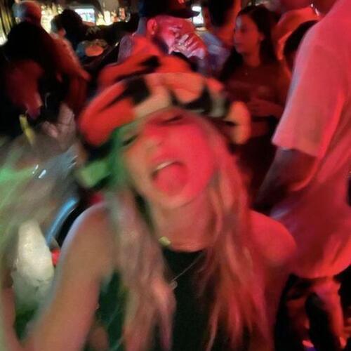 LOVE TONIGHT (TECHNO SPED UP)