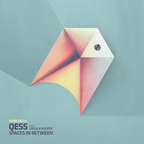 Spaces in Between (Rey&Kjavik Remix) cover art