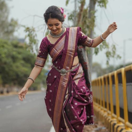 Dede Udhari Ma Tai Mola Bhata