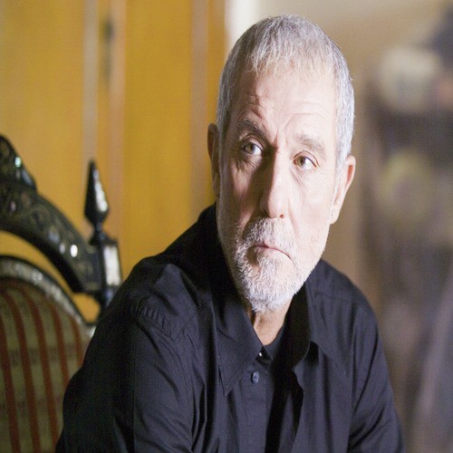 Ellerimde Çiçekler