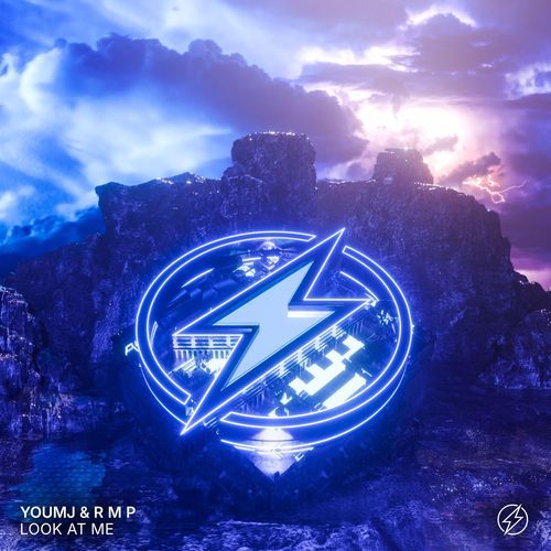Look At Me (Extended Mix)