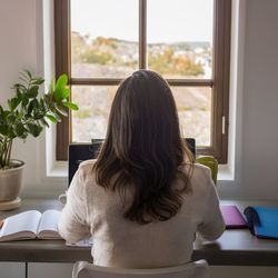 Music for Concentration: Guitar Melodies for Focused Minds