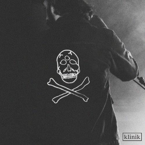 Negyven Öltés (Live) cover art