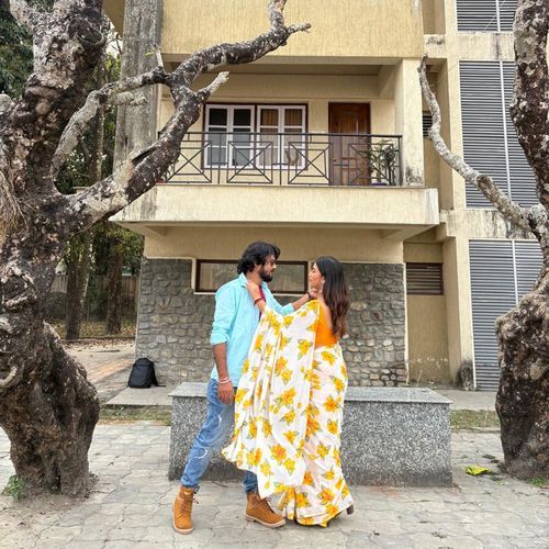 Ekta Chele Ogochhalo