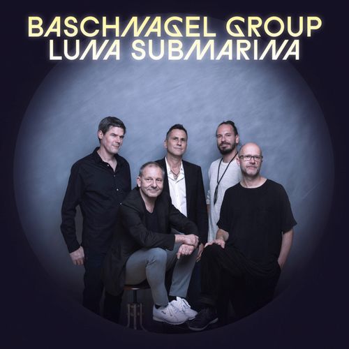 Luna Submarina cover art