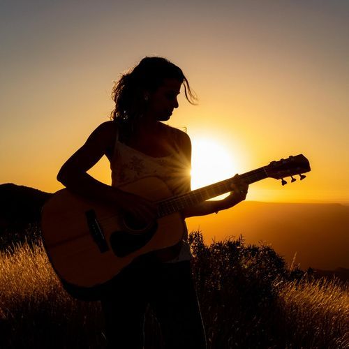 Melodía Calmante Con Guitarra