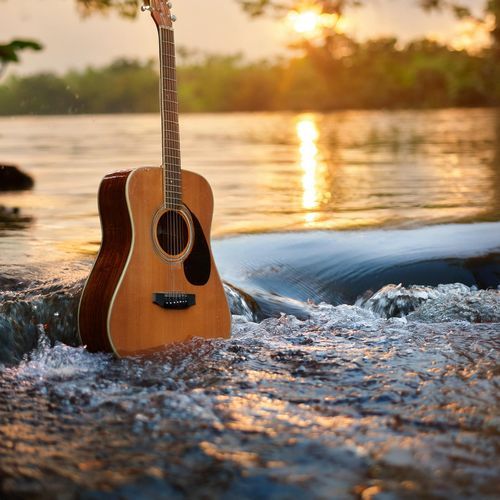 Concentration Currents: Gentle Guitar and Water Melodies