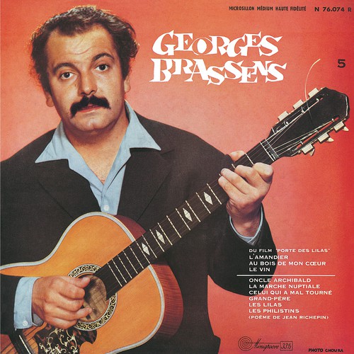 Georges Brassens et sa guitare accompagné par Pierre Nicolas N°5