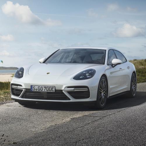 Panamera_poster_image