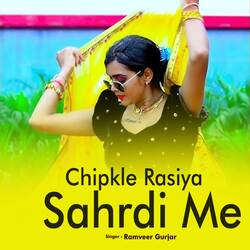 Chipkle Rasiya Sahrdi Me-NTcyRjxzBlE