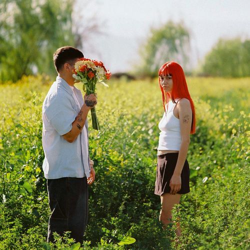 tus ojos (feat. AKRIILA) cover art
