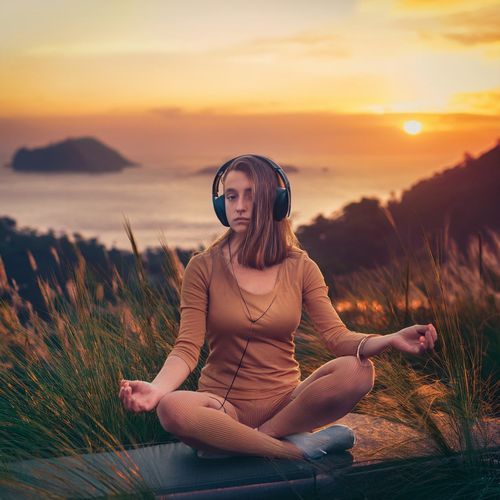 Lofi Music For Meditating Minds
