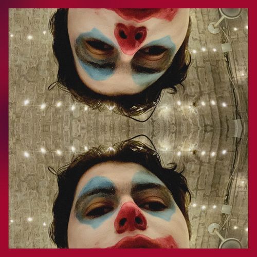 Komolyan Komolytalanul!