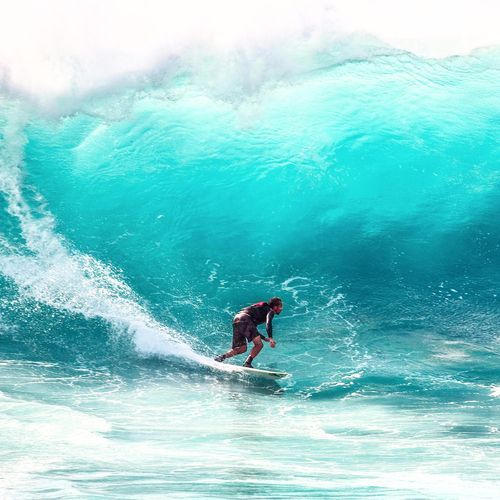 Chasing Waves
