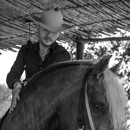 Luis (Live) cover art
