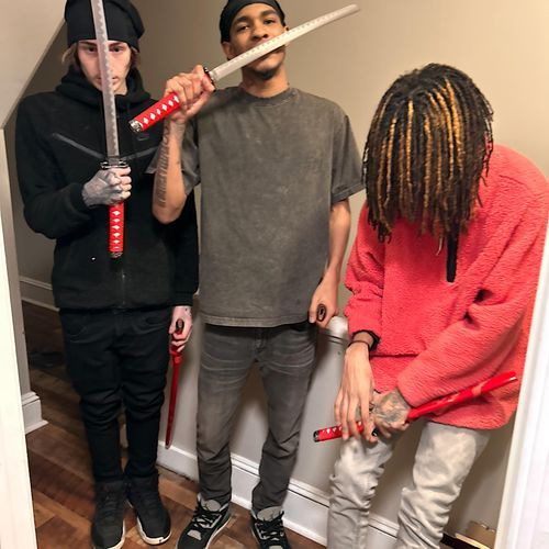 Dead 2 Me cover art