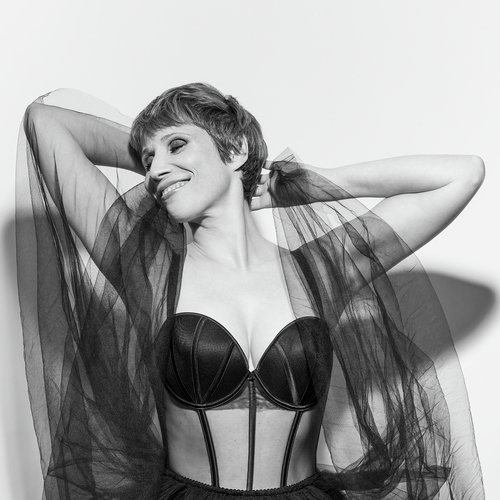 Isabelle Georges chante Bécaud