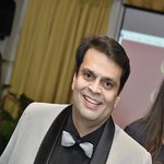 Kisi Raah Mein Kisi Mod