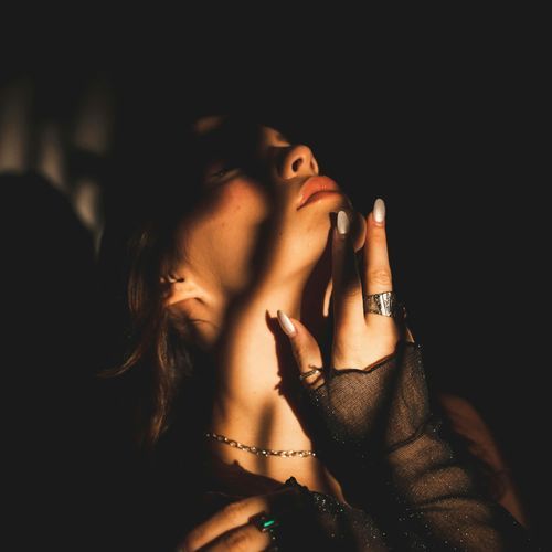 Still Moving Still Us