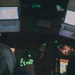 Nuff Fiya (feat. Felly)