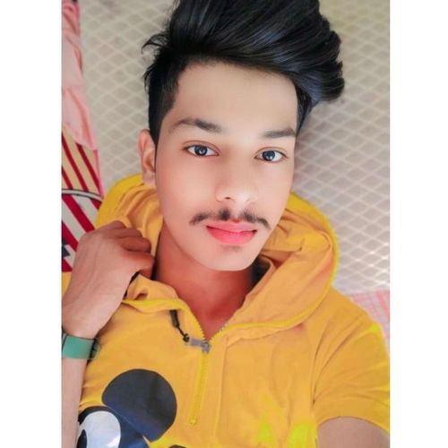 Teri yadon ke sahare