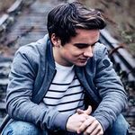 Gam Hai Kisi Se Pyar Karu