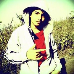 क्यु चले आते हो ?