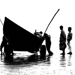 একেবারে রং ।