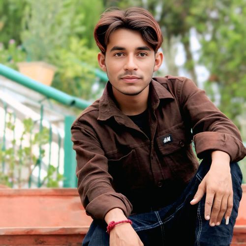 तरह तरह का नखरा थार छोरी