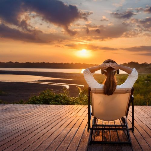 Music for Gentle Relaxation: Calming Melodies