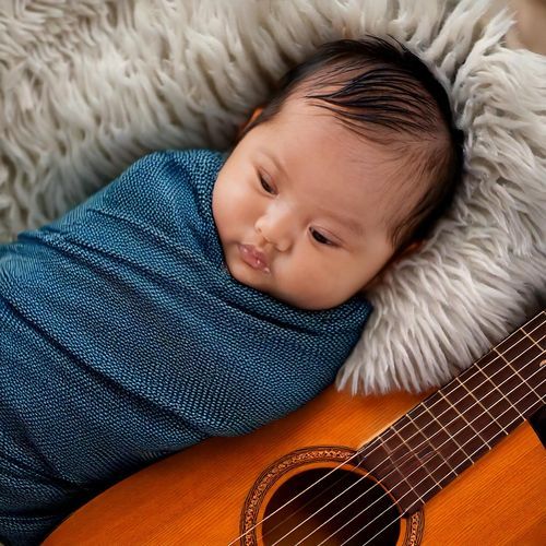 Sleepy Baby Guitar