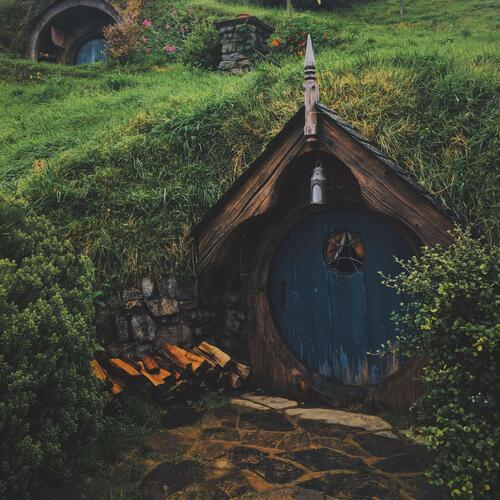 Independent Love Song