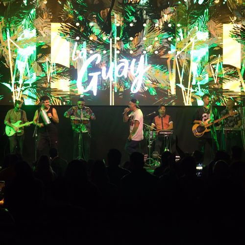 Nadie como tú / Pam Pam / Siente El Boom / Flow Natural (En Vivo)