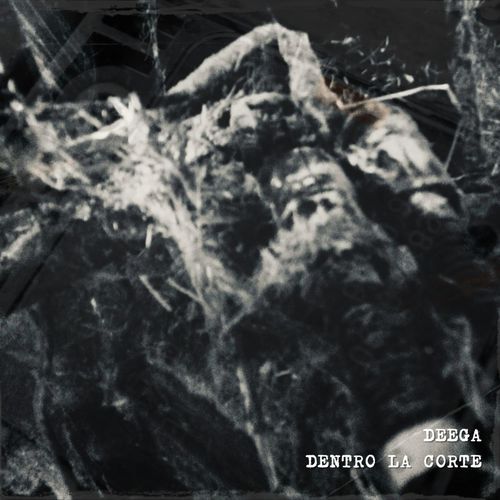 Dentro La Corte