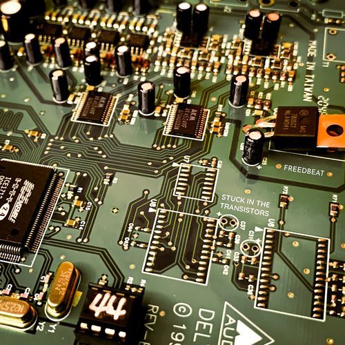 Stuck in the Transistors