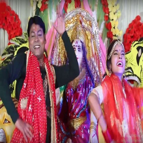 Mai Ke Julus Me Tu Dance Kariha